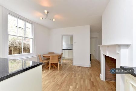 2 bedroom flat to rent - Photo 5