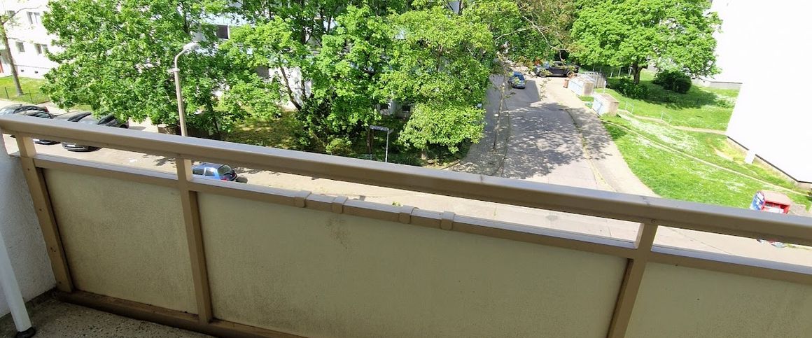 Drei Zimmer Wohnung mit Balkon - Jetzt Spätsommer Angebot nutzen! - Foto 1