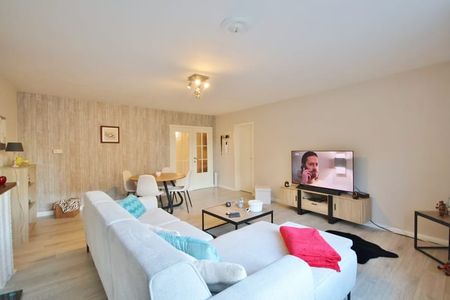 Appartement te huur - Foto 3