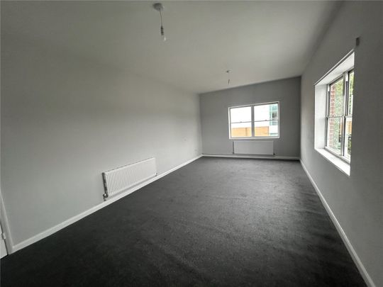 3 bedroom apartment to rent Sinfin District Centre, Sinfin, Derby, DE24 - Photo 1