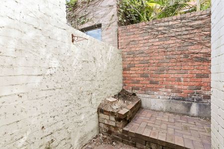 2B Foley Street, Darlinghurst NSW 2010 - Townhouse For Rent | Domain - Photo 2