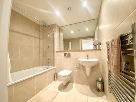 Roberts Wharf, Neptune Street, Leeds - Photo 2