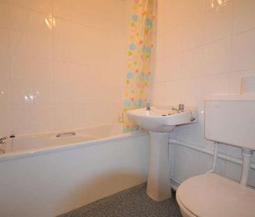 Fellows Road, Cowes, PO31 - Photo 6