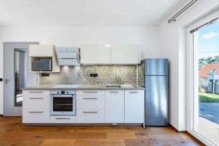 Pronájem moderního bytu 2kk, 64 m - Fotografie 4