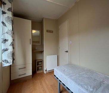 Stafford, Grindley - Photo 1