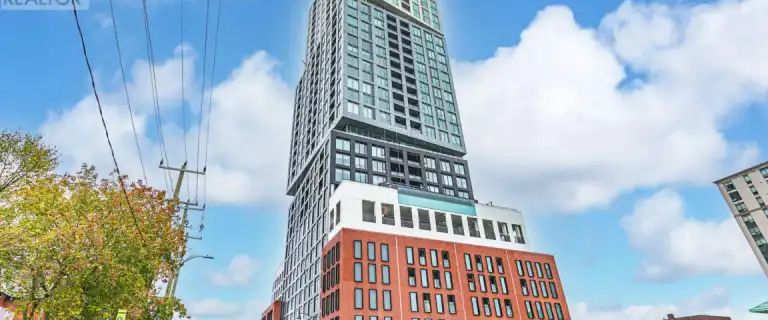 1001 - 39 MARY STREET | 1001 - 39 MARY STREET, Barrie - Photo 1