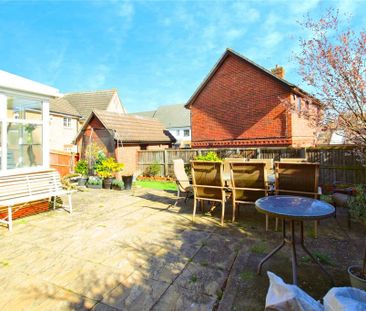 3 bedroom detached house to rent - Photo 5