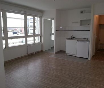 Location Appartement 1 pièce 26m² NANTES 44000 - Photo 2