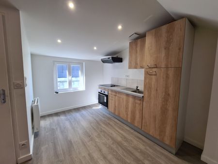 Location Appartement 1 pièce 21m² - Photo 3