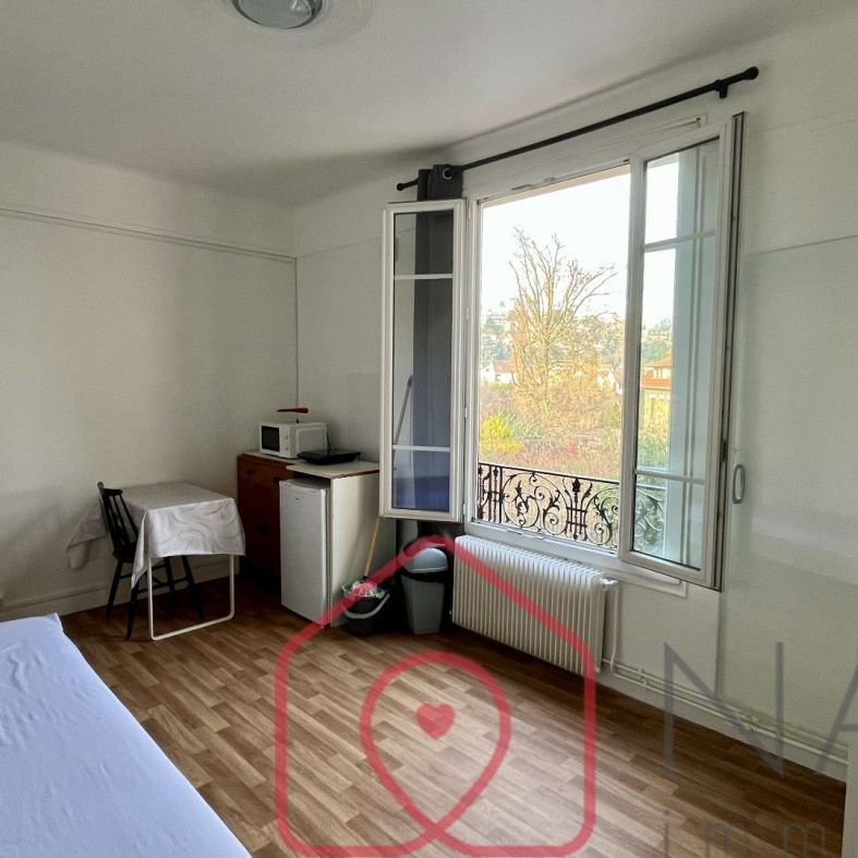 Studio LE PLESSIS ROBINSON (92350) Ref 75008145805 Ref 23028 - Photo 1