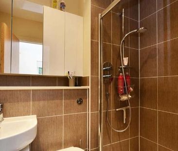 Epsom Road, Merrow, GU1 - Photo 5