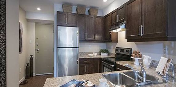 Located in Nanaimo, Over-the-range Microwave, 2 bedroom - Photo 2