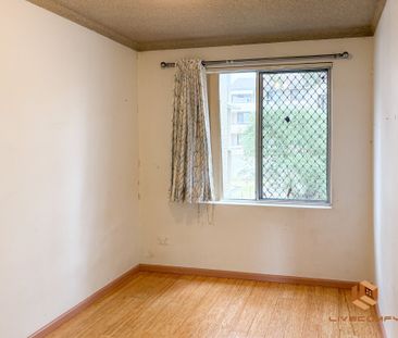 Strathfield - Photo 3