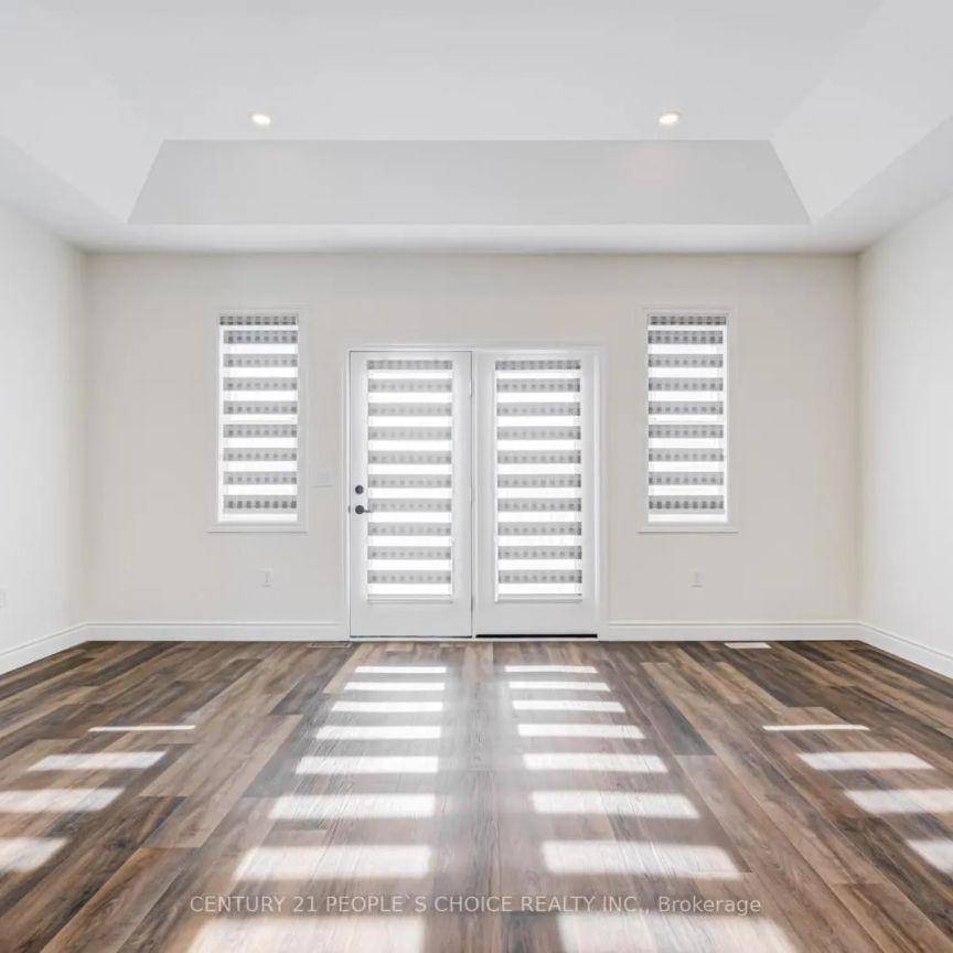 21 ABERDEEN STREET - Photo 1