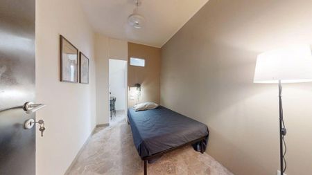 Via Giambattista Belzoni, Padova, Veneto 35121 - Photo 5