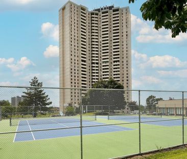 San Romanoway Apartments - Photo 3