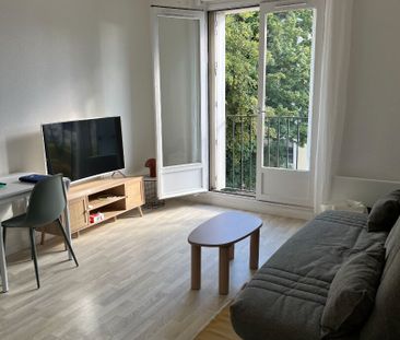 Location Appartement 1 pièce 24m² - Photo 4
