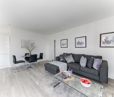 1 Bedroom Flat - Photo 4