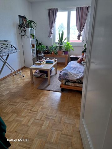 Appartement 3,5 pièces au 3ᵉ étage – Petites-Roches 9 - Photo 2