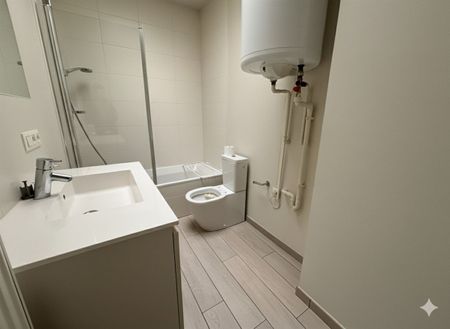 Antwerpsestraat 14, 2640, Mortsel - Photo 2