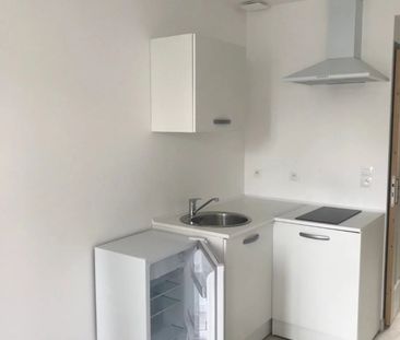 Location Appartement 2 pièces 20m² BOULOGNE SUR MER 62200 - Photo 3