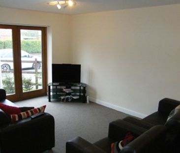 St Hilda's Mews, Tang Hall - P2180 - Photo 2