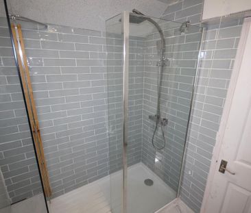 3 bedroom terraced house to rent - Photo 6