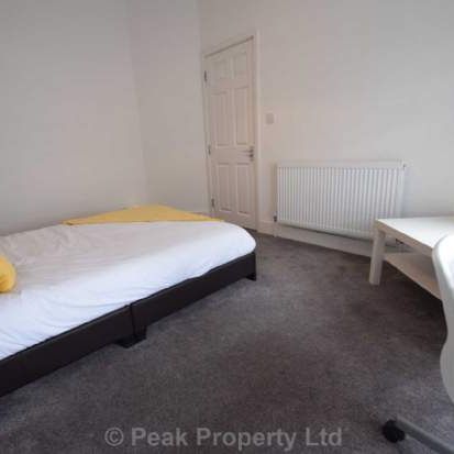 1 bedroom property to rent in Southend On Sea - Photo 1