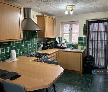 1 bedroom semi-detached house to rent - Photo 4