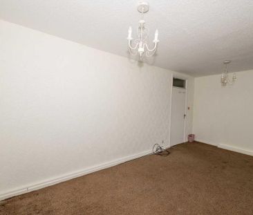 3 bedroom apartment to rent - Photo 3