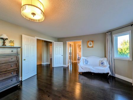 For Lease - 75 Pointon Street, Aurora, Ontario - Photo 5