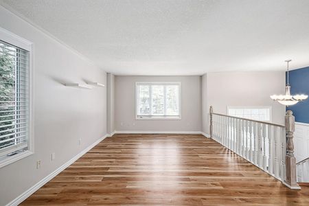 For Lease - 72 57TH Street, Wasaga Beach, Ontario - Photo 3