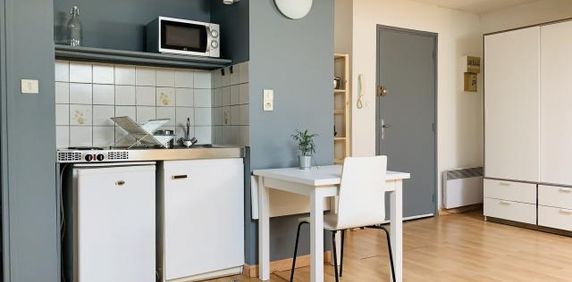 Appartement meublé à louer - 1 pièce - 19 m² - Photo 2