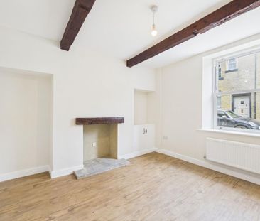 2 bedroom cottage to rent - Photo 1