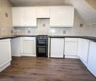 2 bedroom terraced house to rent - Photo 5