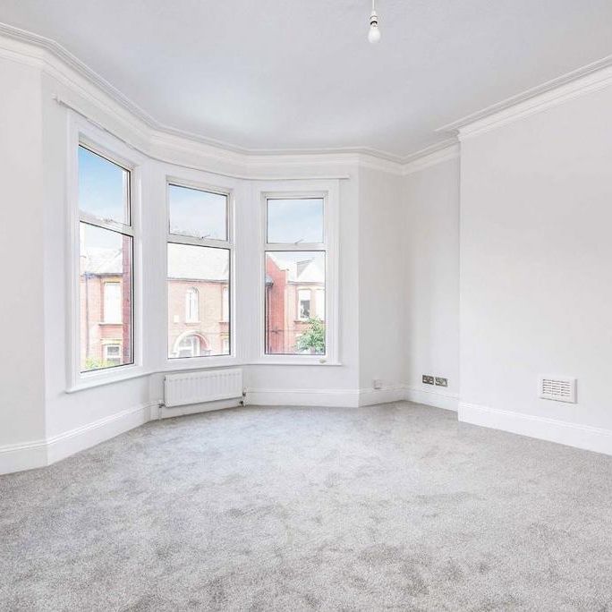 3 bedroom flat to rent - Photo 1