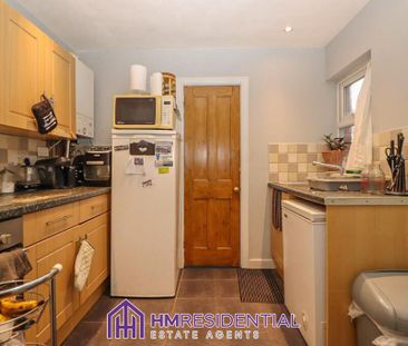 2 bedroom flat to rent - Photo 6