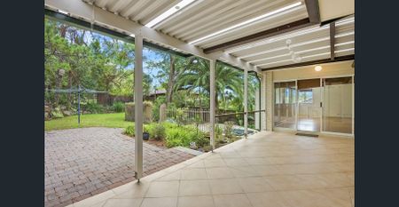 Spacious Family Home... Room for Everyone - Photo 3