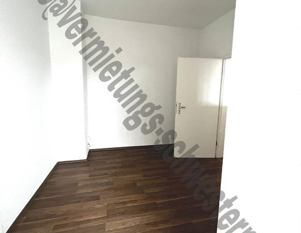 ab 06-2025-große 1,5 Raum Single DG Wohnung mit WOW Effekt - Photo 1