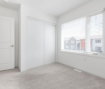 For Lease - 20 Andean Lane, Barrie, Ontario - Photo 5