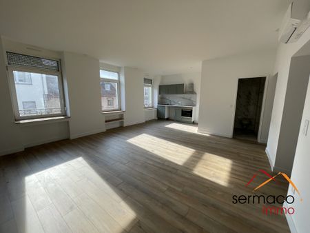 Appartement de type F2 proche du centre-ville - Photo 2