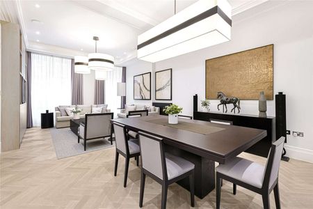 Exceptional 3 bedroom, 3 bathroom lateral apartment in a prestigious development with concierge, and facilities including a gym, yoga studio and meeting room. - Photo 3