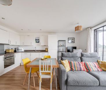 1 bedroom flat to rent - Photo 2