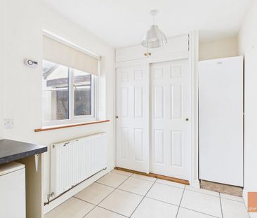 2 bedroom detached bungalow to rent - Photo 5