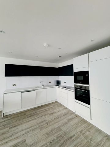 2 Bedrooms 2 bathrooms - Photo 5