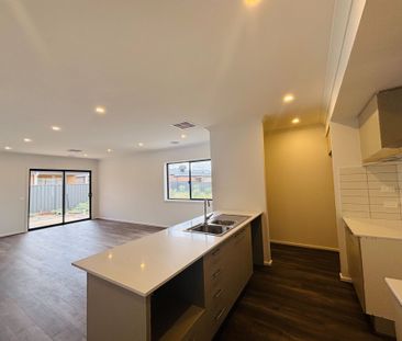 Beautifully Presented Home for Lease - Photo 6