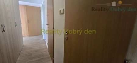 Pronájem 2+1 s lodžií, Jiřího Trnky, Ostrava - Photo 4