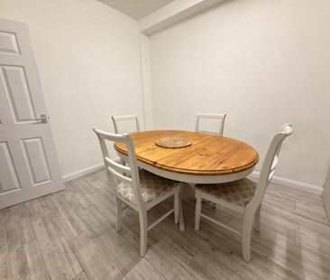 235 Donegall Road, Belfast BT12 5NB - Photo 3