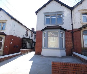 2 bedroom property to rent - Photo 3