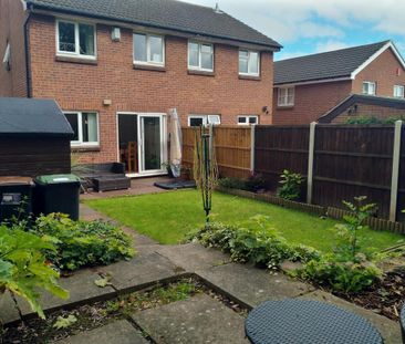 3 bedroom semi-detached house to rent - Photo 4